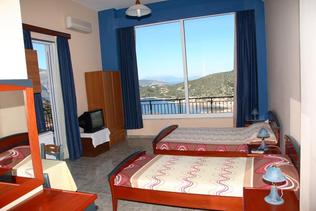 Calypso Apartments Ваті Екстер'єр фото