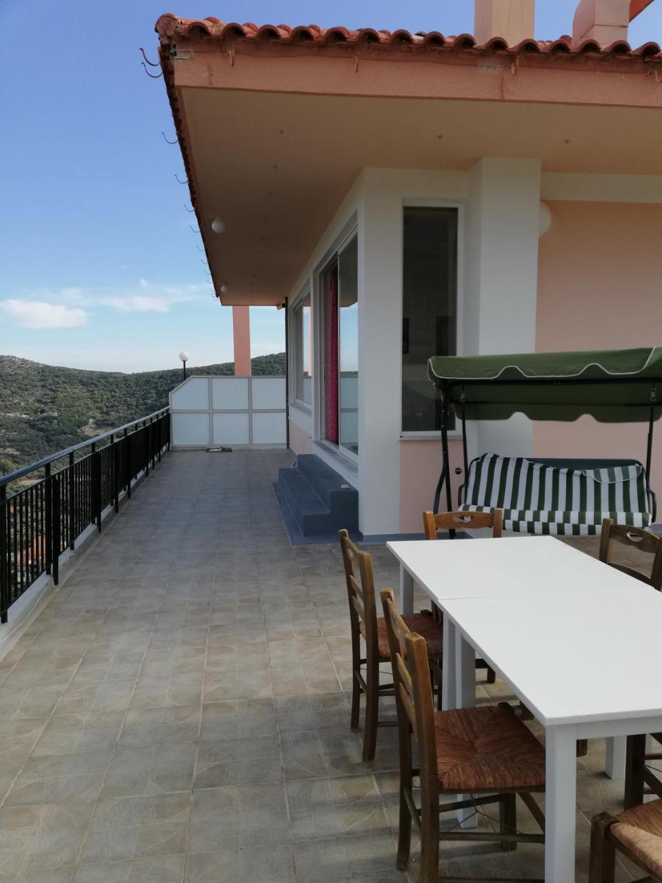 Calypso Apartments Ваті Екстер'єр фото